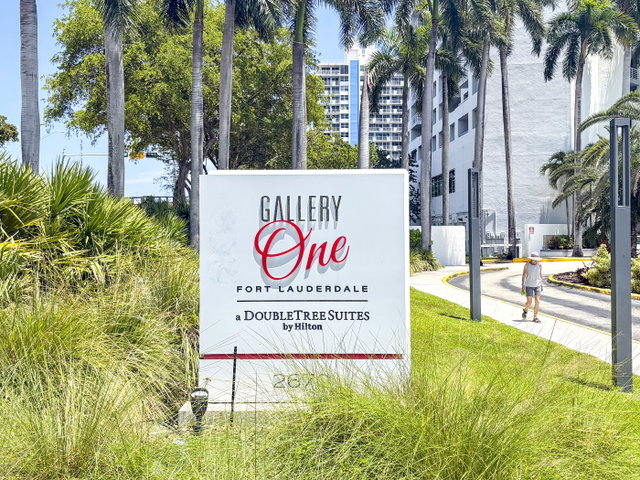 Gallery One Condo photo 2